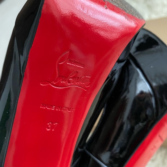 Bianca patent Christian Louboutins heels 7 price to sell ! - Picture 2 of 10